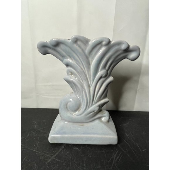 Vintage Gonder Art Pottery Fan Cornucopia Vase Planter Blue Gray Pink E-5 - Picture 1 of 10